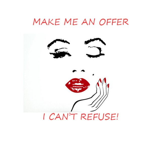 Meet your Posher, Kelli - Picture 1 of 2